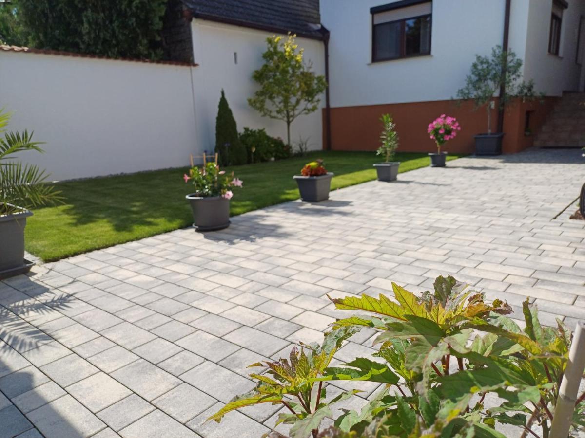 Appartments Gartenblick Illmitz Exterior photo